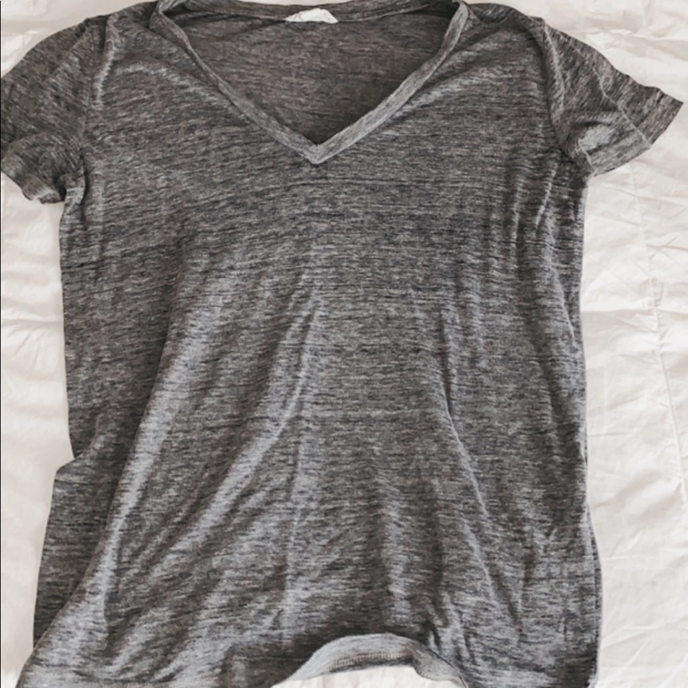 Comfy v neck T-shirt